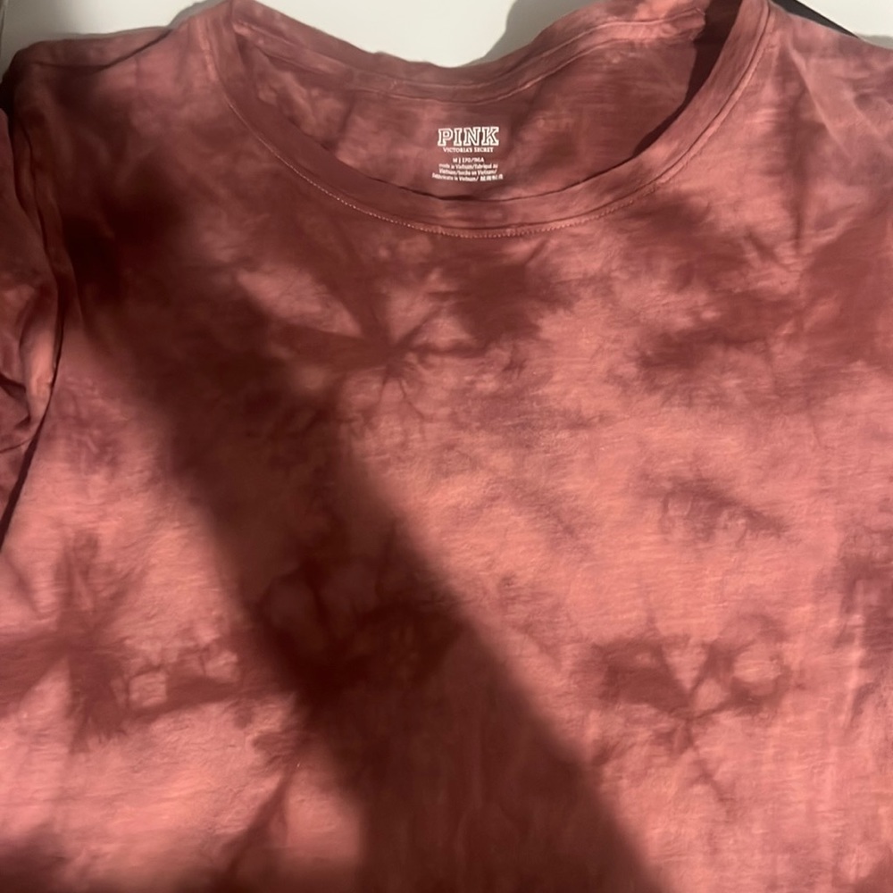 long size medium pink/red the dye t shirt from pink